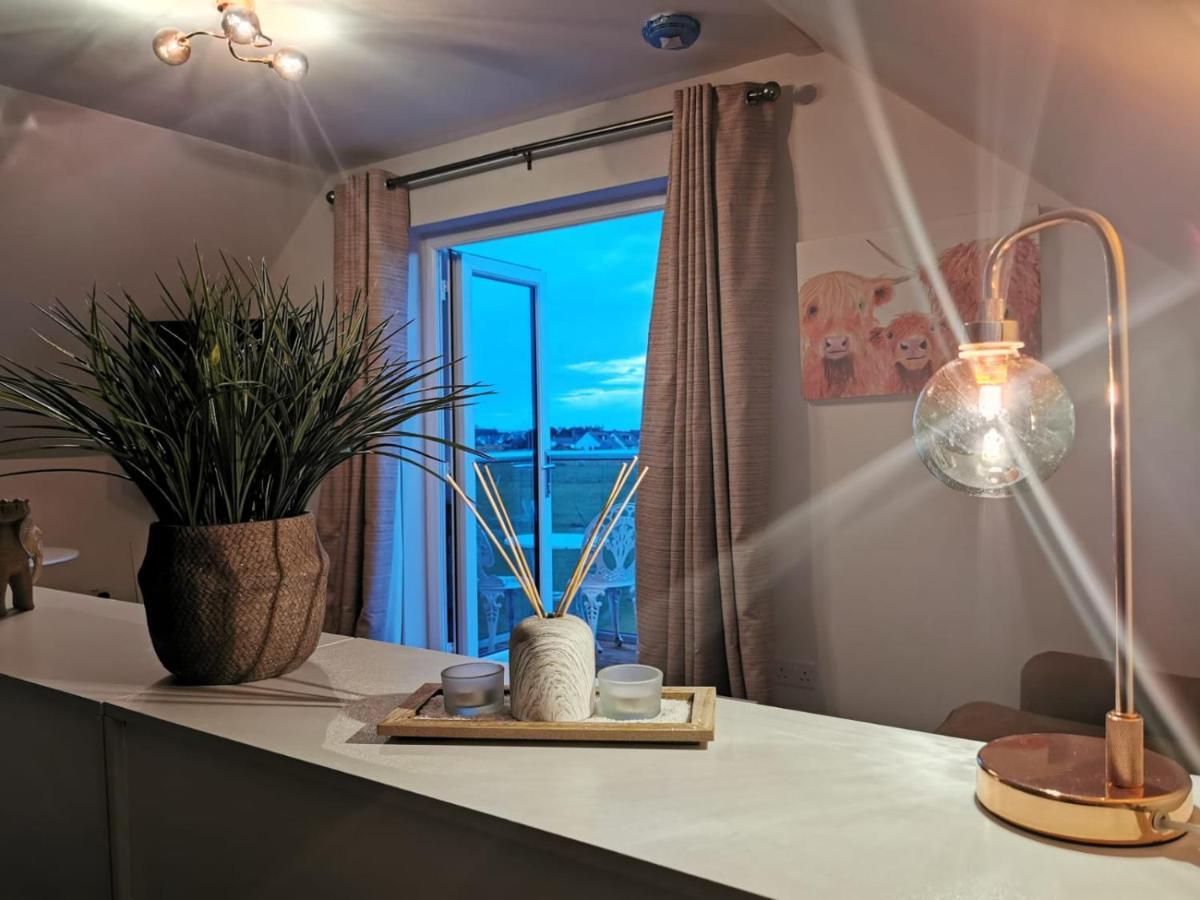 Vicki'S Den Apartment Tain Ngoại thất bức ảnh